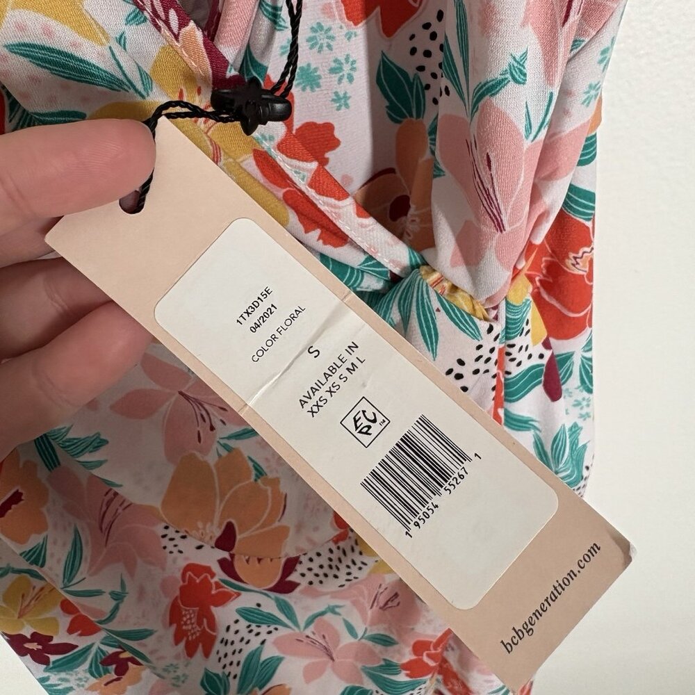 BCBGeneration Women S Tropical Colorful 2D Floral Surplice Mini Dress NWT - Picture 11 of 14